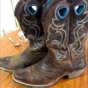 Ariat Women’s Boots Size 8